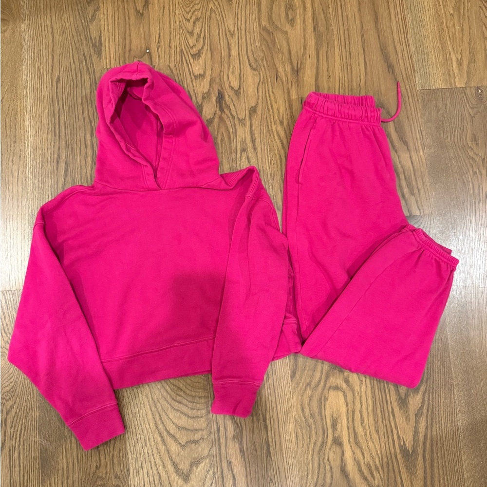 old navy hot pink cropped sweat set